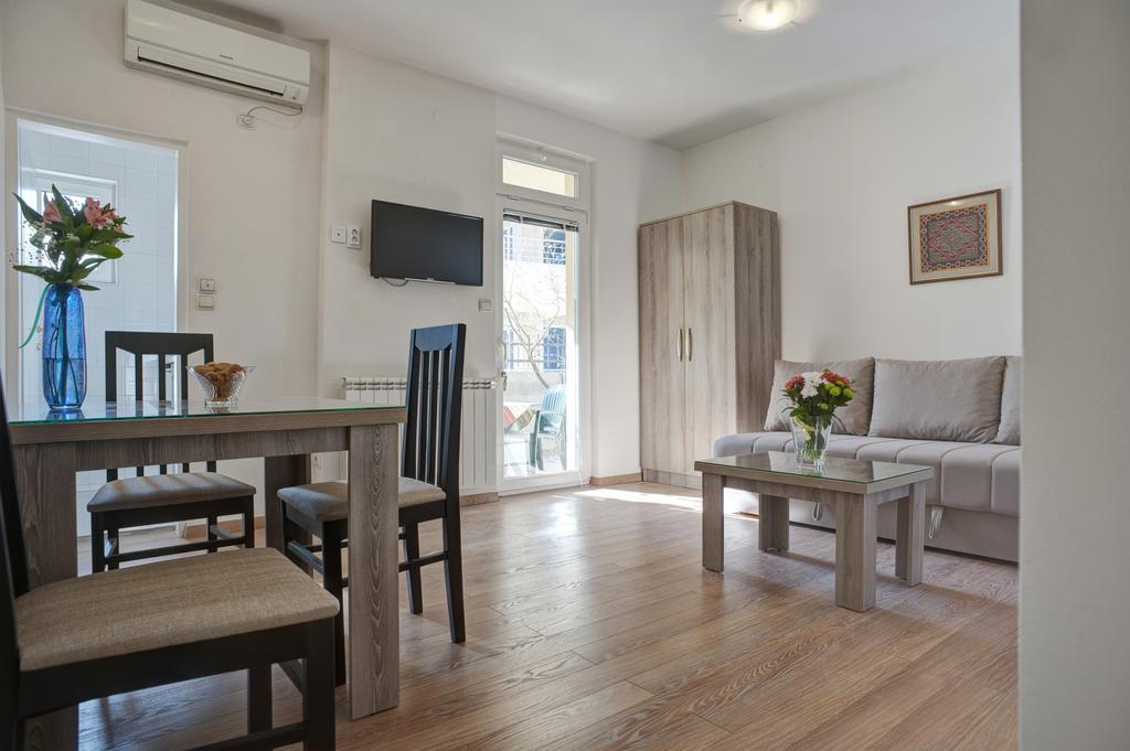 Apartmani Agape Petrovac Luaran gambar